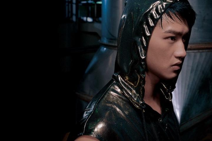 吴浩康感谢公司不离不弃经纪人霍汶希上台打气