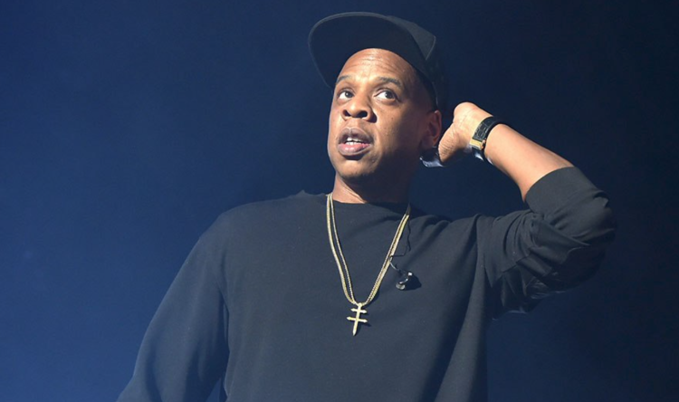 在《4:44》巡演的路上,美国时间11月19日星期日晚的克利夫兰站,他对一