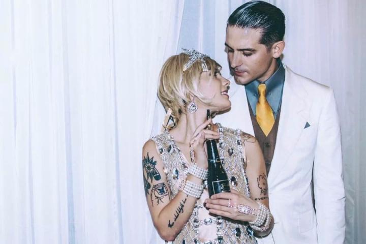 geazy和女友halsey首演新单进口狗粮先干为敬