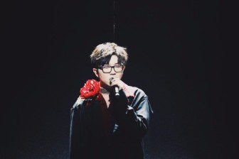 毛不易新歌《无问》MV上线，观影后为影片写下的一封音乐情书